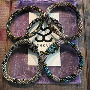 Sashka Co Beaded Bracelets Set of 5 B51